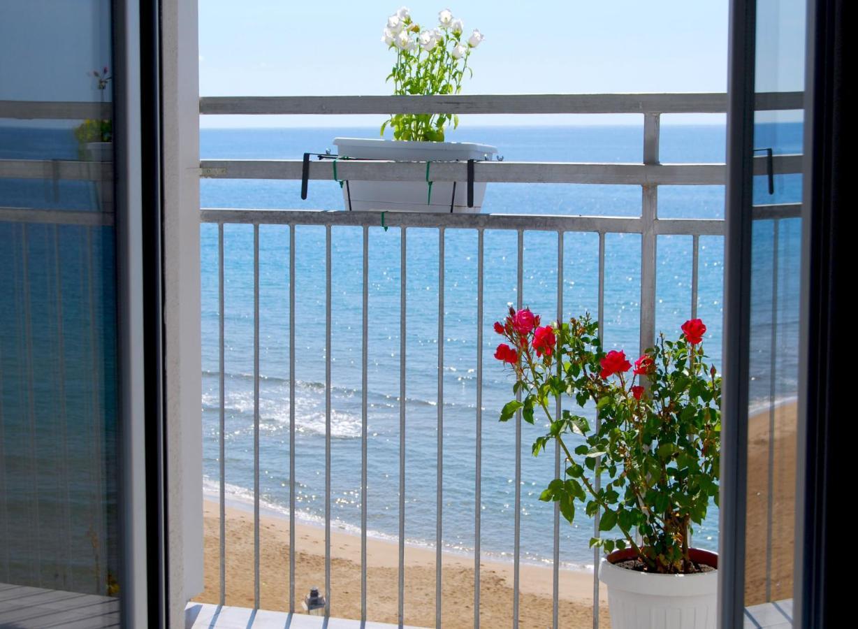 B&B Capo Rizzuto Fronte Mare Exterior foto