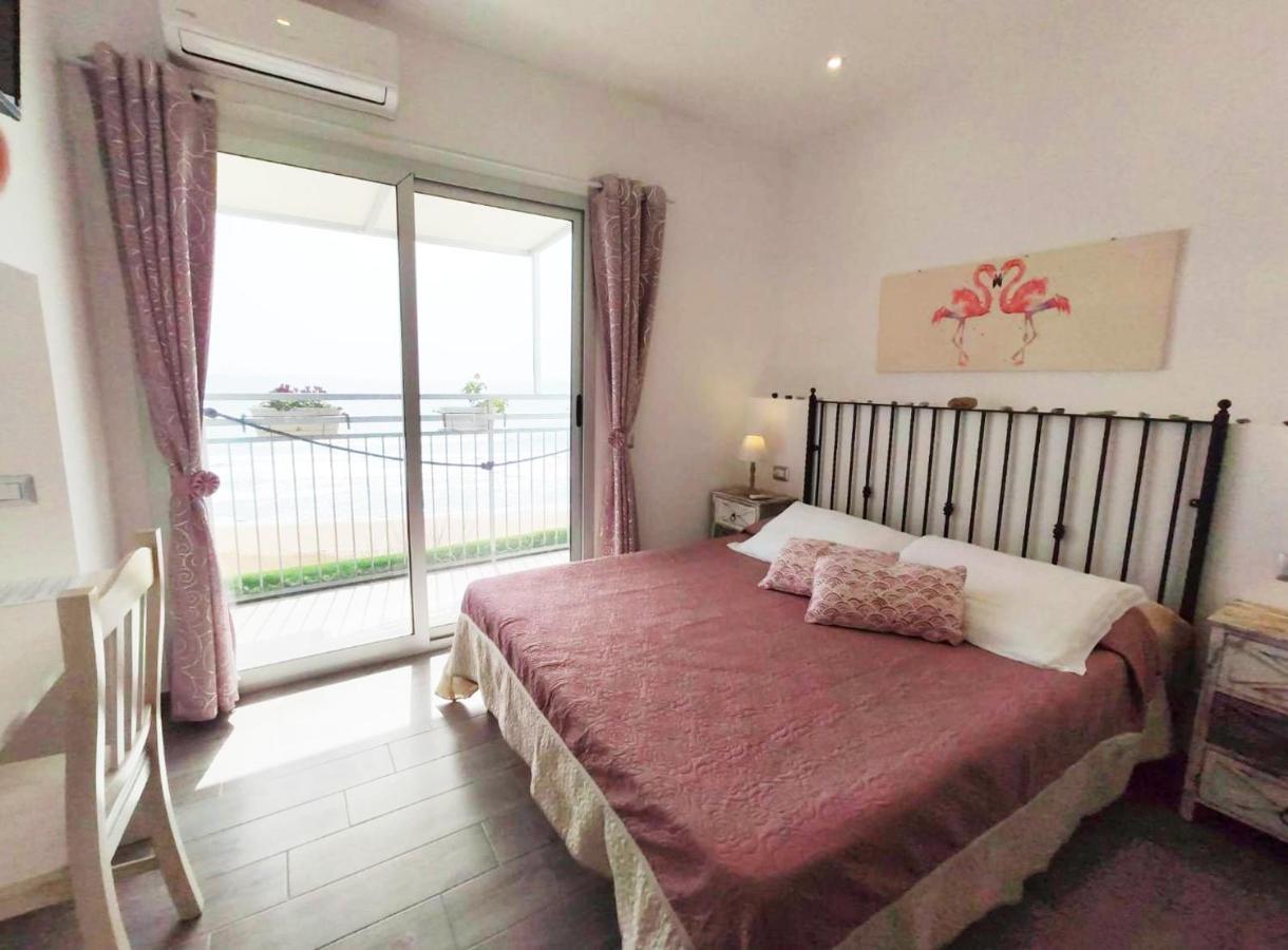 B&B Capo Rizzuto Fronte Mare Exterior foto